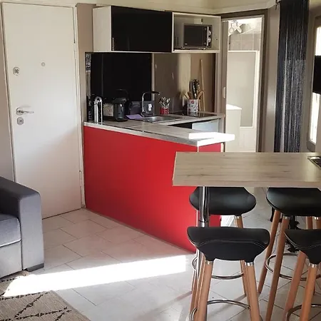 Apartment Charmant Studio Vieux-nice Coulee Verte *